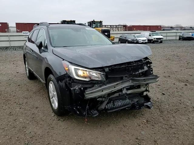 2019 Subaru Outback - Image 11