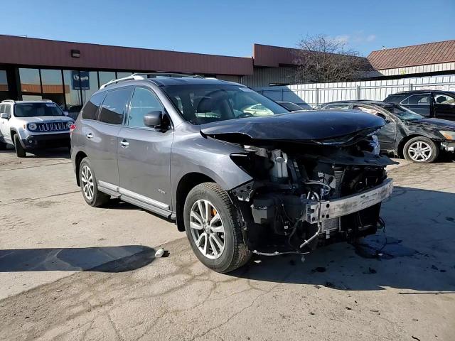 2014 Nissan Pathfinder - Image 11