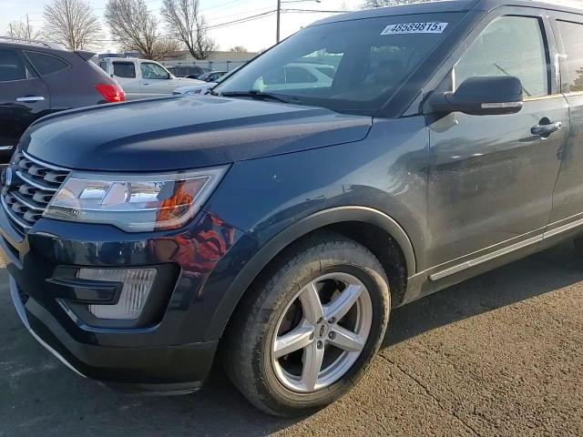 2017 Ford Explorer - Image 12