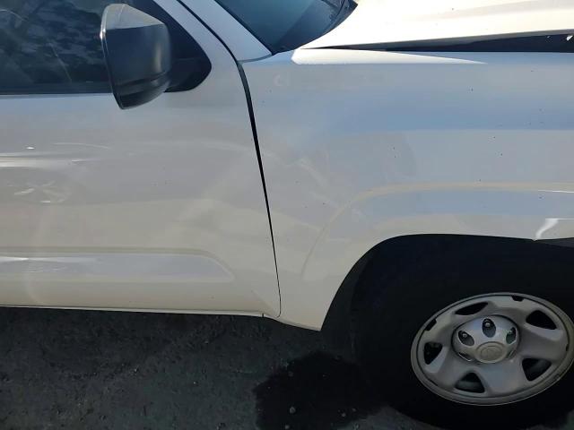 2019 Toyota Tacoma - Image 11