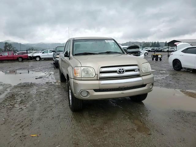 2005 Toyota Tundra - Image 11