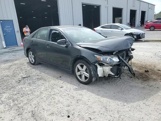 2012 Toyota Camry - Image 10