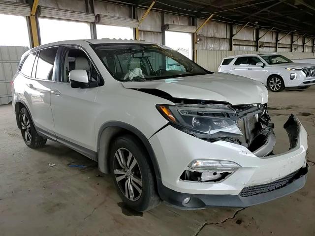 2017 Honda Pilot - Image 11