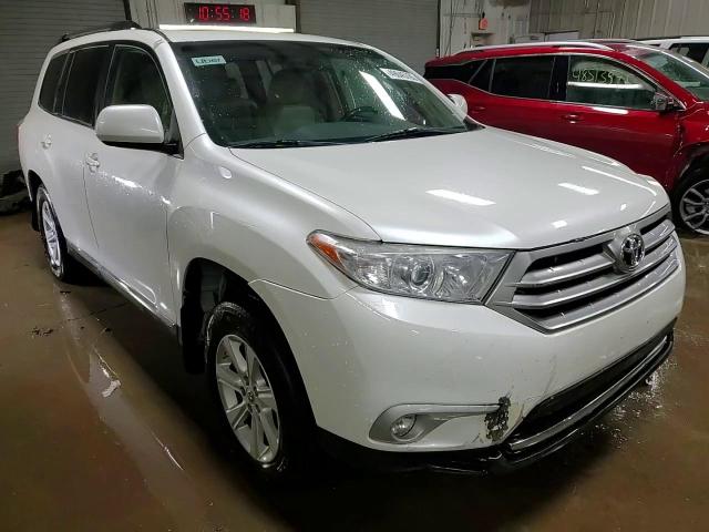 2013 Toyota Highlander - Image 15