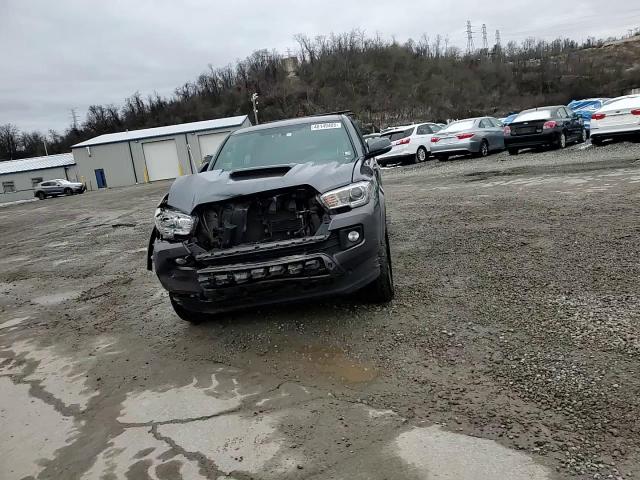 2017 Toyota Tacoma - Image 14