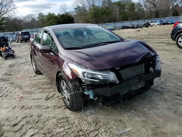 2018 Kia Forte - Image 11