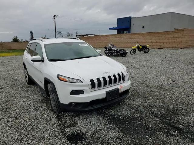 2018 Jeep Grand Cherokee - Image 12