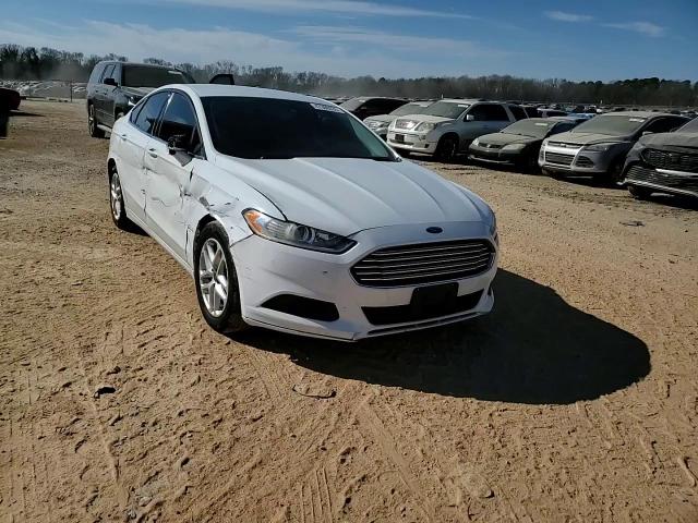 2016 Ford Fusion - Image 14