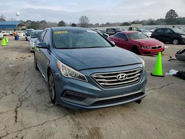 2016 Hyundai Sonata - Image 11