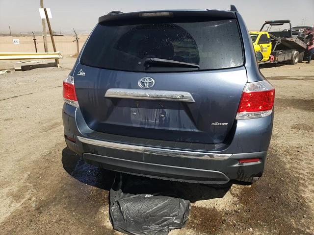 2013 Toyota Highlander - Image 14