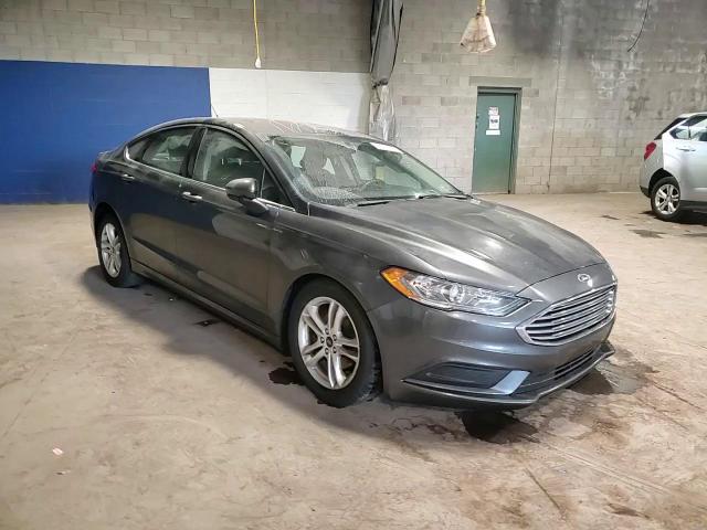 2018 Ford Fusion - Image 13
