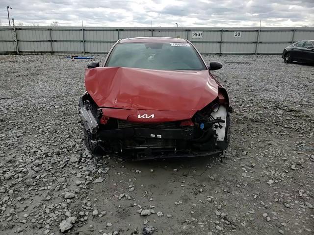 2023 Kia Forte - Image 11