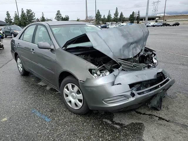 2004 Toyota Camry - Image 11