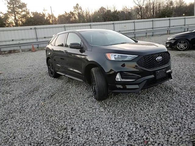 2022 Ford Edge - Image 10