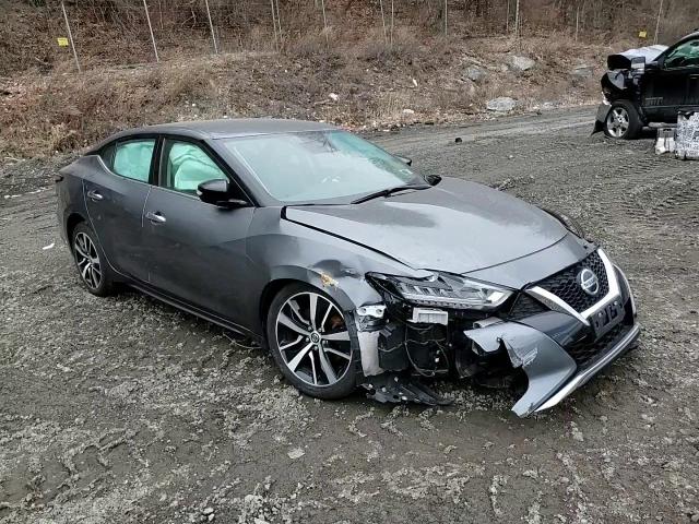 2021 Nissan Maxima - Image 11