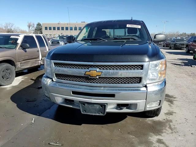 2013 Chevrolet Silverado - Image 13
