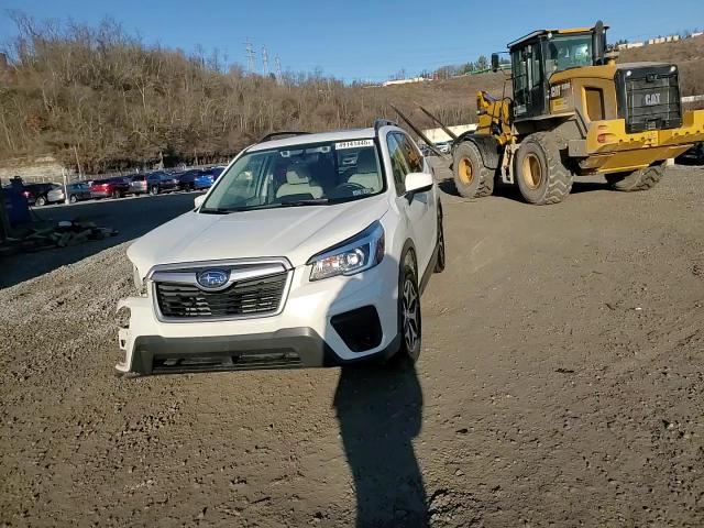 2020 Subaru Forester - Image 14