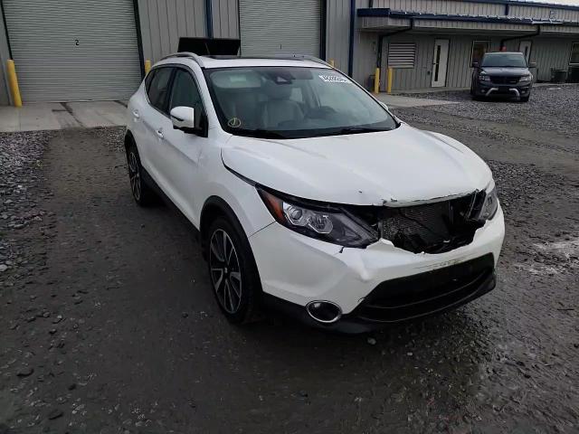 2017 Nissan Rogue - Image 11