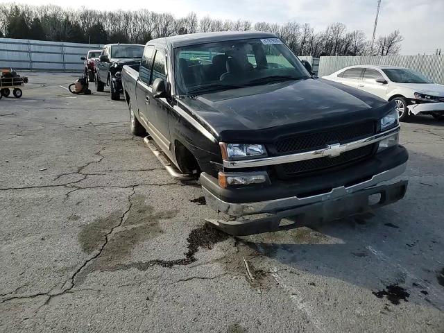 2004 Chevrolet Silverado - Image 10