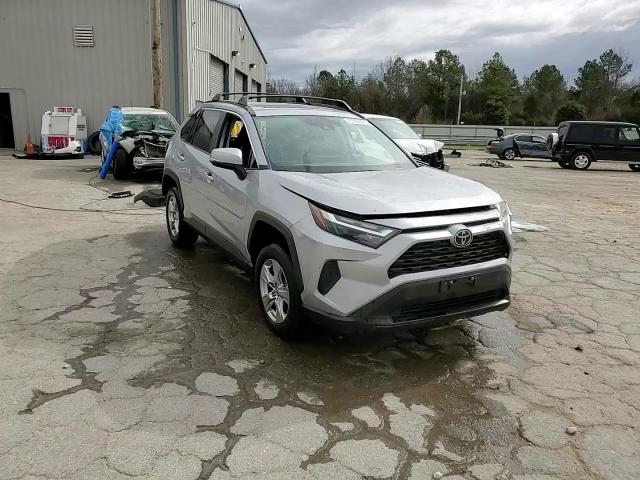 2022 Toyota RAV 4 - Image 15