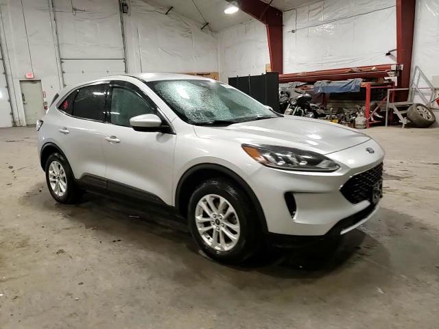 2020 Ford Escape - Image 14