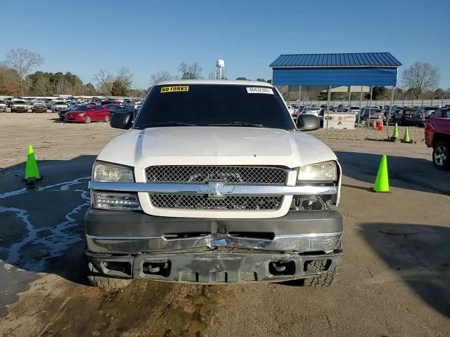 2004 Chevrolet Silverado - Image 11