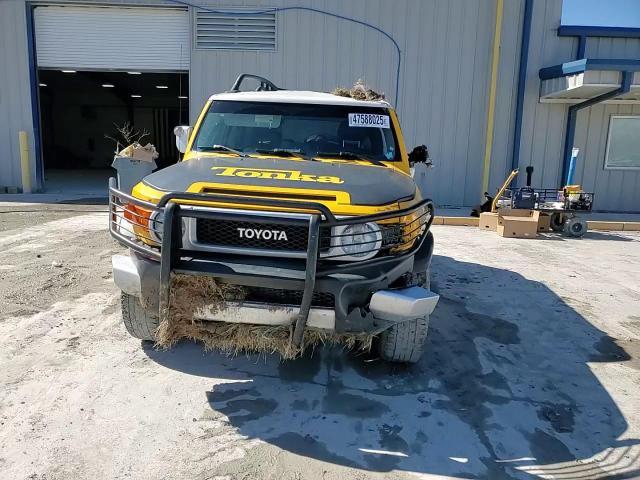 2007 Toyota FJ Cruiser - Image 11