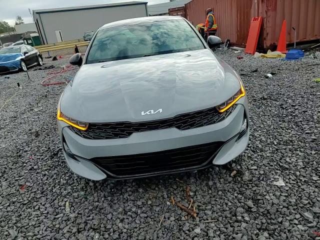 2023 Kia K5 - Image 13