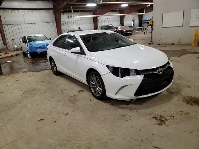 2017 Toyota Camry - Image 11