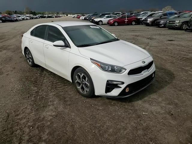 2019 Kia Forte - Image 11