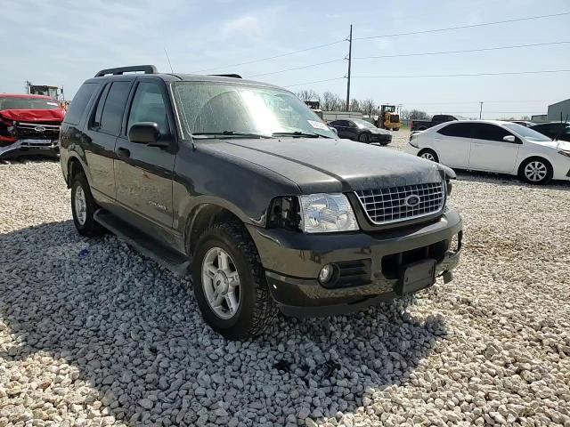 2005 Ford Explorer - Image 12