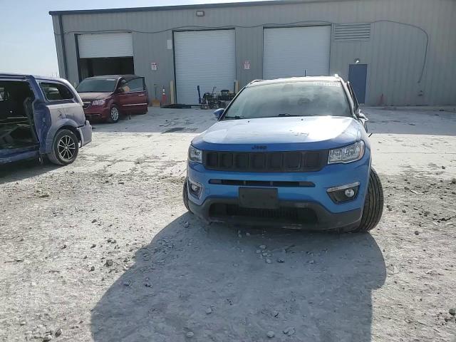 2019 Jeep Compass - Image 11