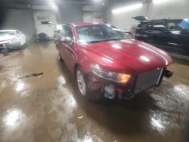 2015 Ford Taurus - Image 13