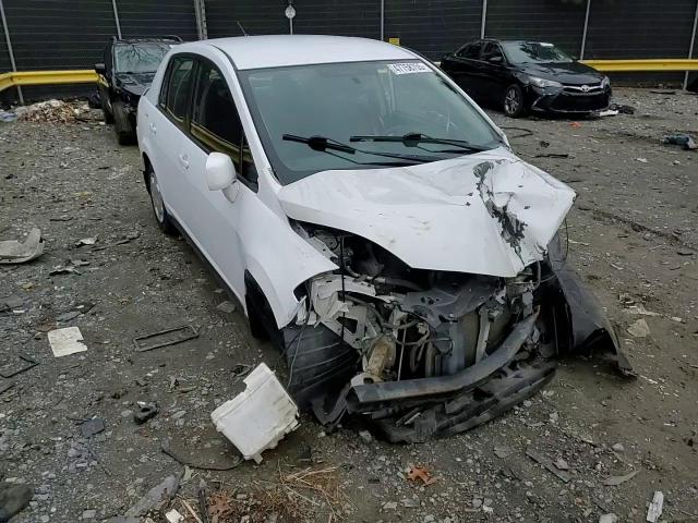 2009 Nissan Versa - Image 11