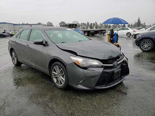 2016 Toyota Camry - Image 11