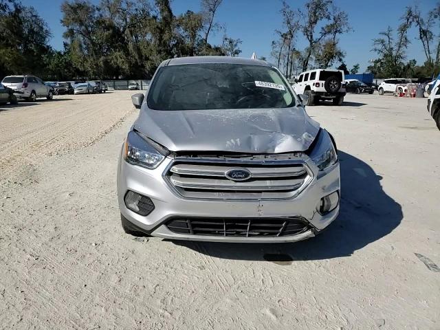 2019 Ford Escape - Image 11