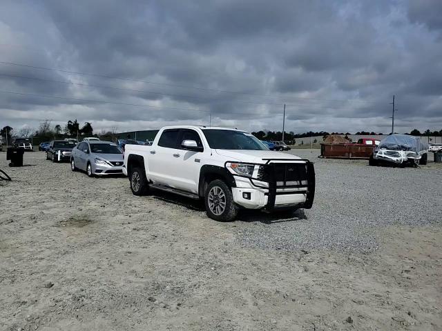 2019 Toyota Tundra - Image 13
