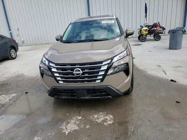2024 Nissan Rogue - Image 15