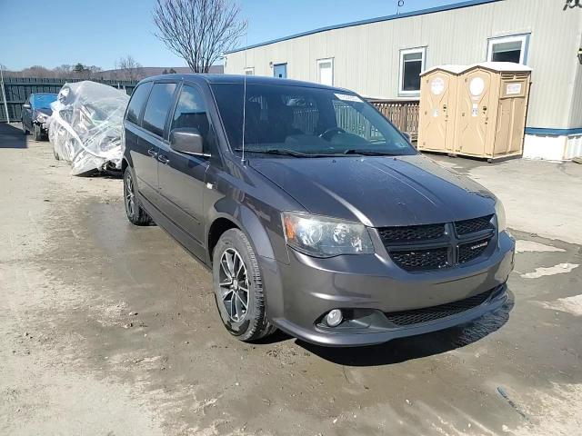 2014 Dodge Caravan - Image 14