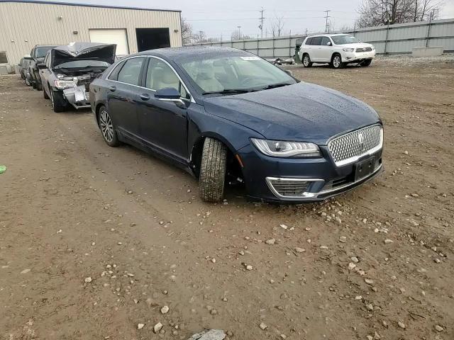 2017 Lincoln MKZ - Image 11