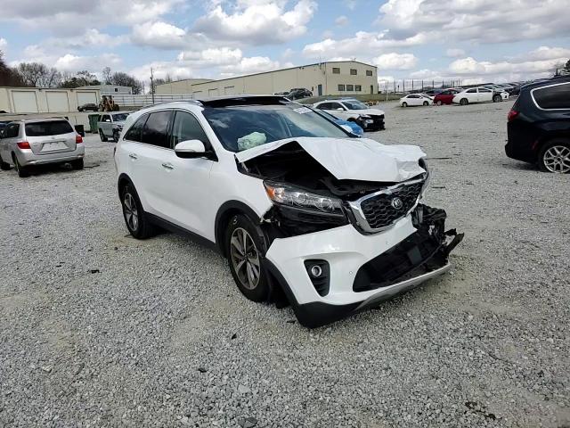 2019 Kia Sorento - Image 12