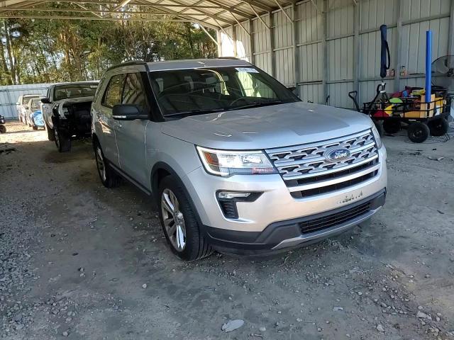 2019 Ford Explorer - Image 14