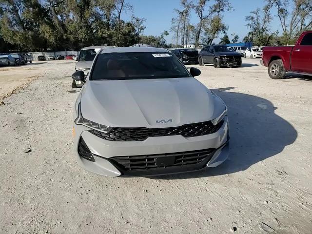 2023 Kia K5 - Image 11