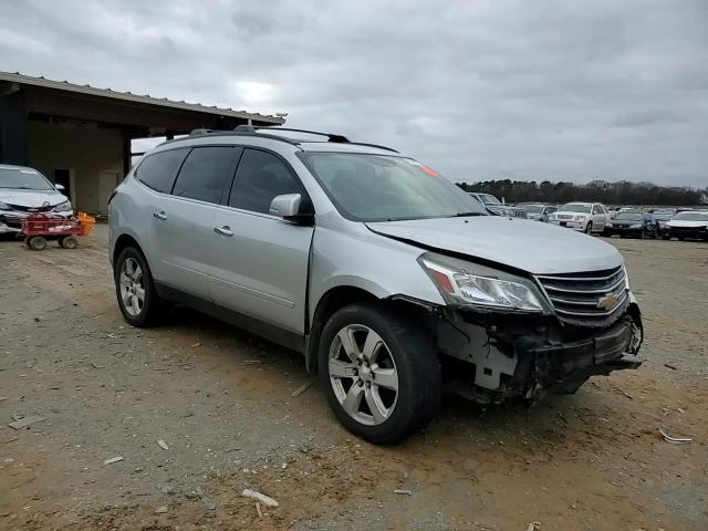 2016 Chevrolet Traverse - Image 11