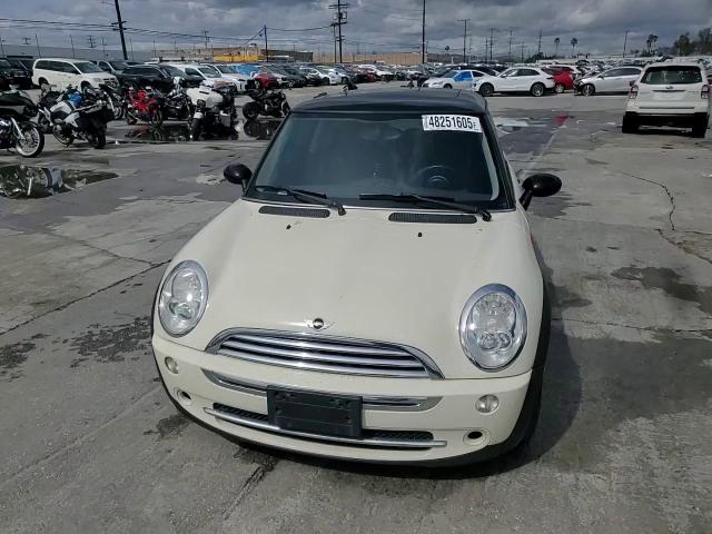 2006 MINI Cooper - Image 11