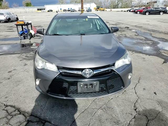 2017 Toyota Camry - Image 11