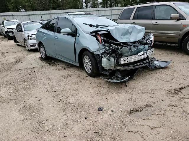 2016 Toyota Prius - Image 10
