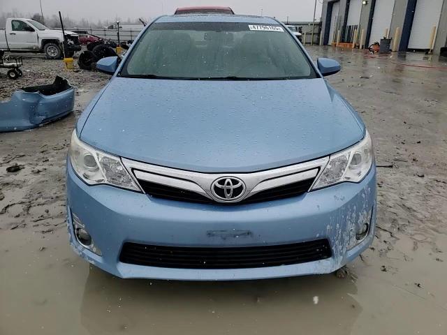 2013 Toyota Camry - Image 14