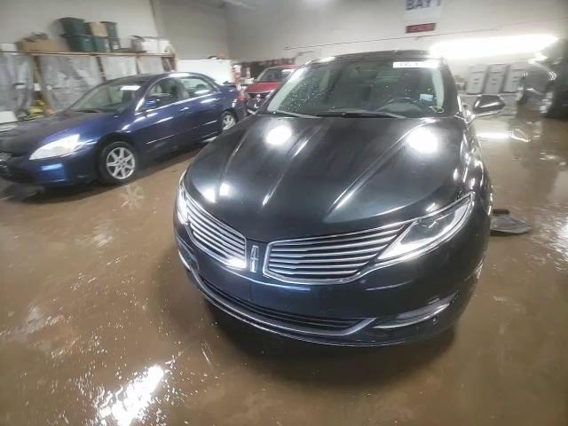 2013 Lincoln MKZ - Image 14