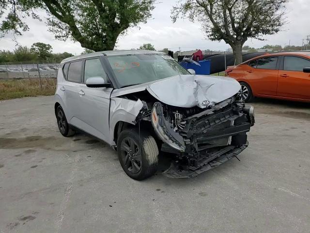 2021 Kia Soul - Image 11
